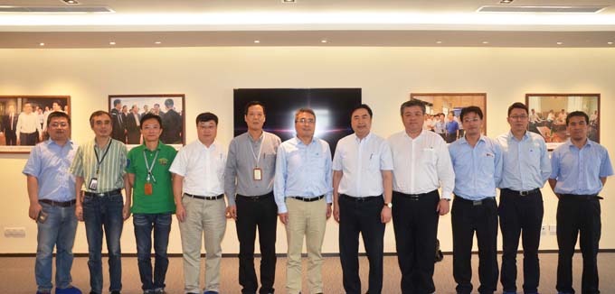 1474608797123870.jpg 赵振元同志、何平书记、王毅勃高级副院长、孙明副院长和上海宝冶集团董事长王石磊、总经理陈刚、副总经理徐启文、上海宝冶能环工程公司总经理刘奉军、上海宝冶成都分公司总经理丁海涛、书记高国荣、副总经理董亮一行七人亲切合影.jpg